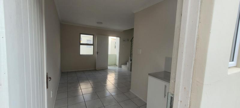 To Let 2 Bedroom Property for Rent in Mossel Bay Western Cape